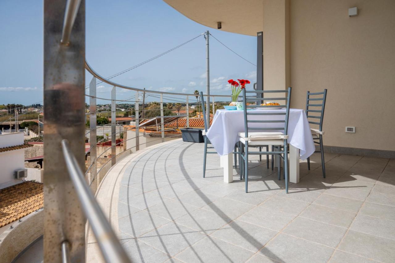 Cicirata Sea Beach - Sicilia Vacanza アヴォラ エクステリア 写真